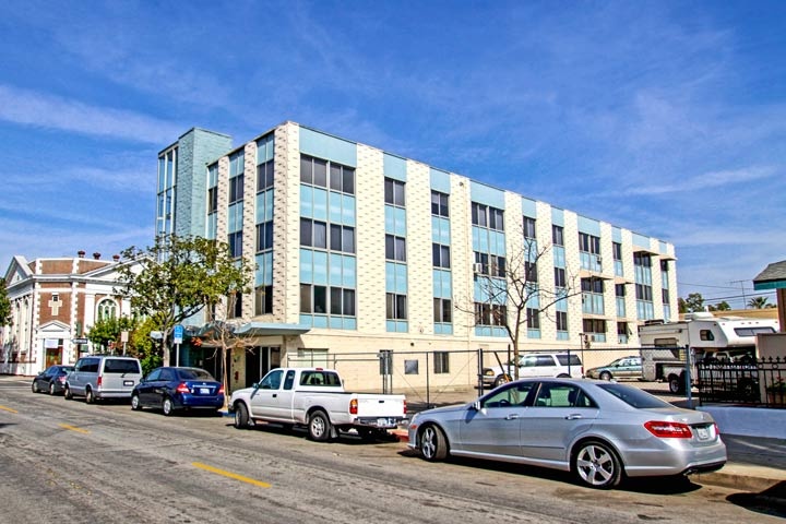 Linden Towers Condos For Sale in Long Beach, California