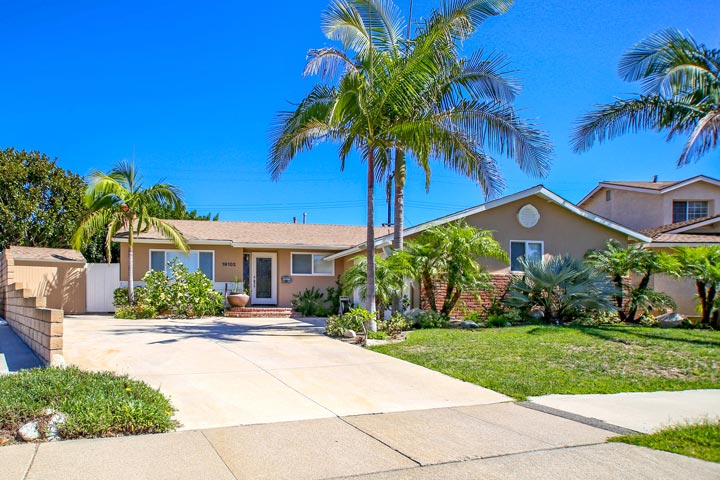 Huntington Hills Homes for Sale In Huntington Beach, California