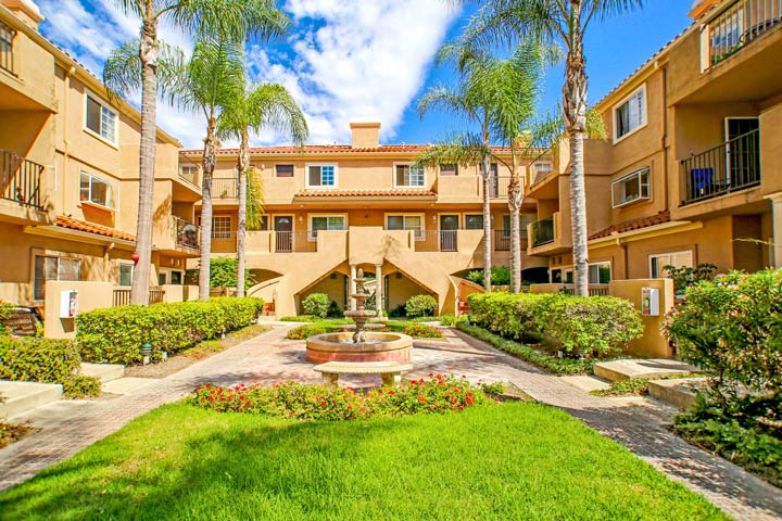 Villas Del Mar Huntington Beach Condos For Sale
