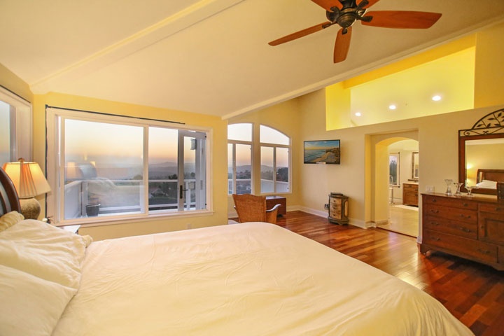 111 La Salle, San Clemente - Master Bedroom Ocean View