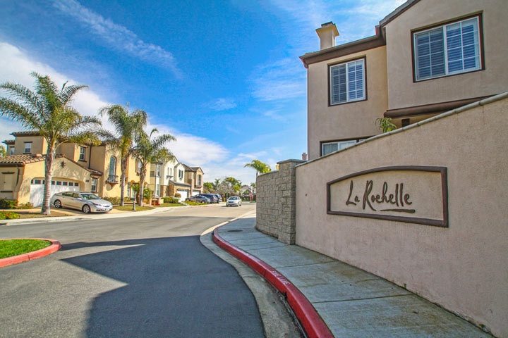 La Rochelle Homes For Sale in Long Beach, California