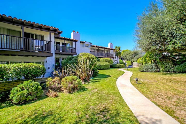Villa Granada Homes For Sale In Newport Beach, CA