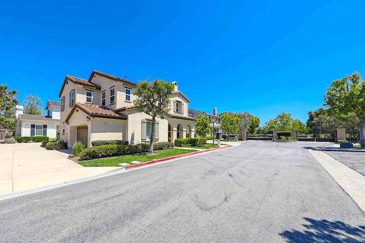 Cornerstone Homes For Sale In Costa Mesa, CA