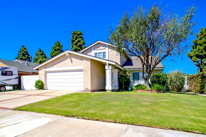 Summerfield Community Homes for Sale In Huntington Beach, California