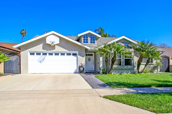Huntridge Huntington Beach Homes for Sale